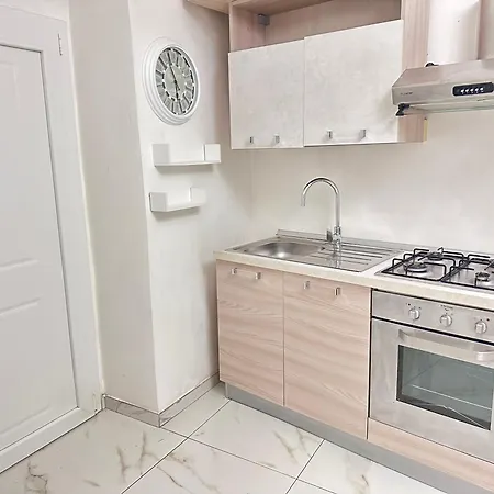 بيت للعطل La Perla Del Borgo *